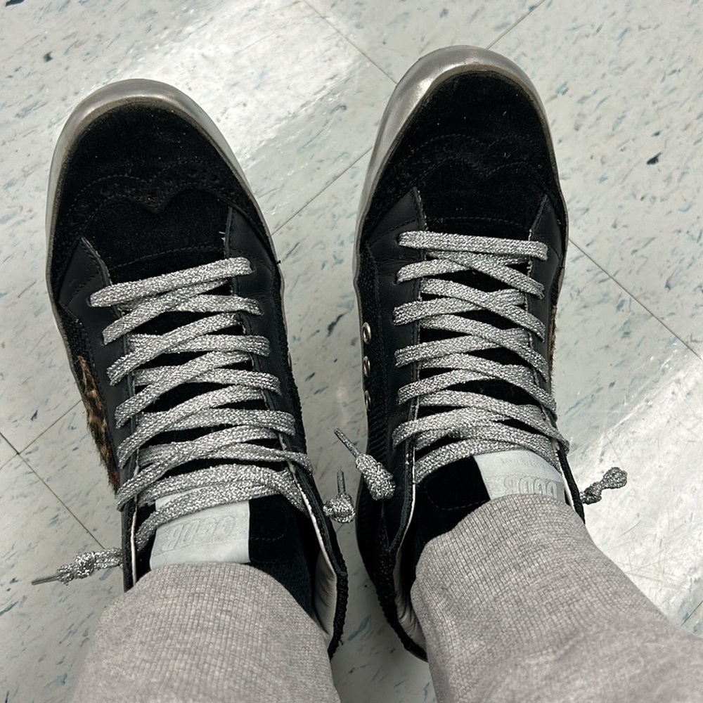 Luxury Mid Star Golden Goose Black & Silver Sneakers - Picture 10 of 13